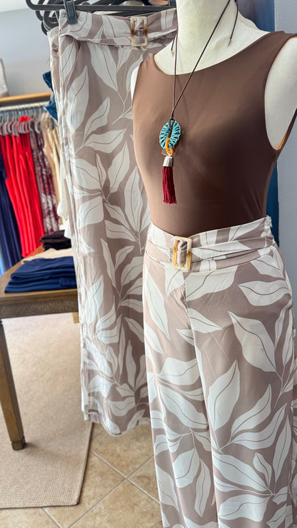 Silky Wide Pants with belt detail